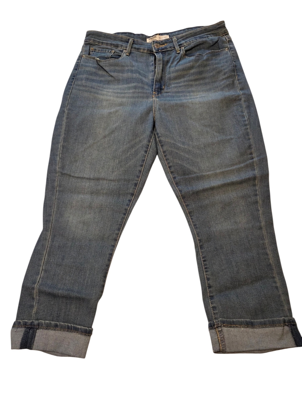 Signature by Levi Strauss Women's Cropped Jeans - Blue Wash